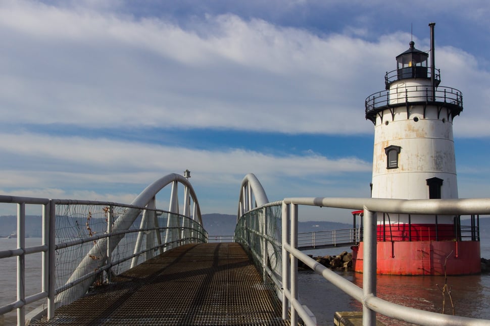 Discover the Tranquil Beauty of the RiverWalk